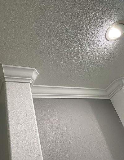 Crown Molding wrapping around columns | Pebble Creek, FL